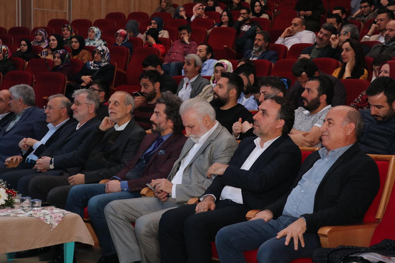 "4. Kıssadan Hisse Kısa Film Günleri" yarışmasının ödülleri verildi "4. Kıssadan Hisse Kısa Film Günleri" yarışmasının ödülleri verildi